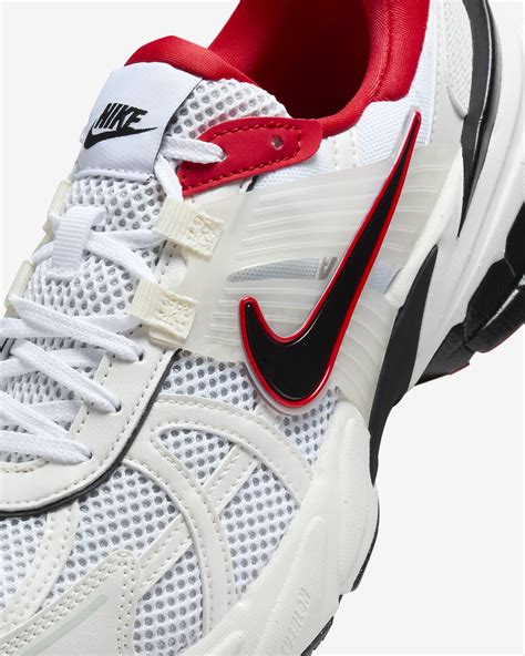 nike v2k .